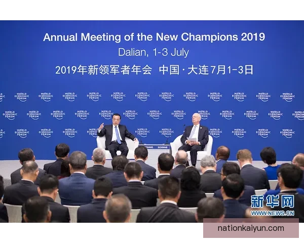 Vini 表现持续提升，频繁被侵犯引发各界讨论