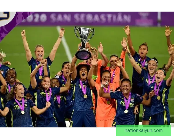 乌拉圭队技术特点分析：传控与防守反击并重，展现出强大的竞争力。